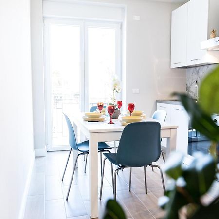 Casa Luna Nel Cuore Di Cagliari A 10 Minuti In Macchina Dalle Spiagge Piu Belle Εξωτερικό φωτογραφία