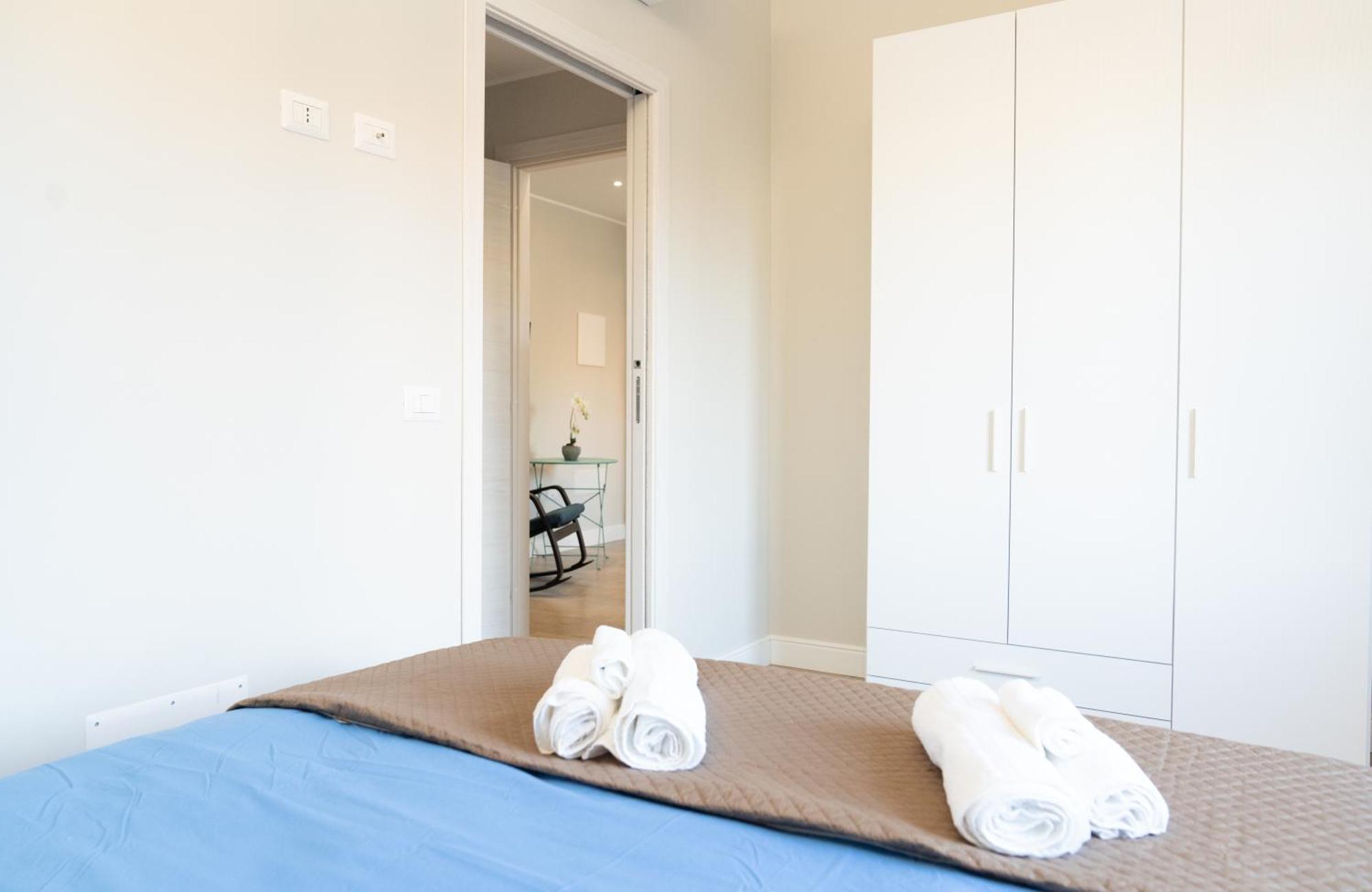 Casa Luna Nel Cuore Di Cagliari A 10 Minuti In Macchina Dalle Spiagge Piu Belle Εξωτερικό φωτογραφία